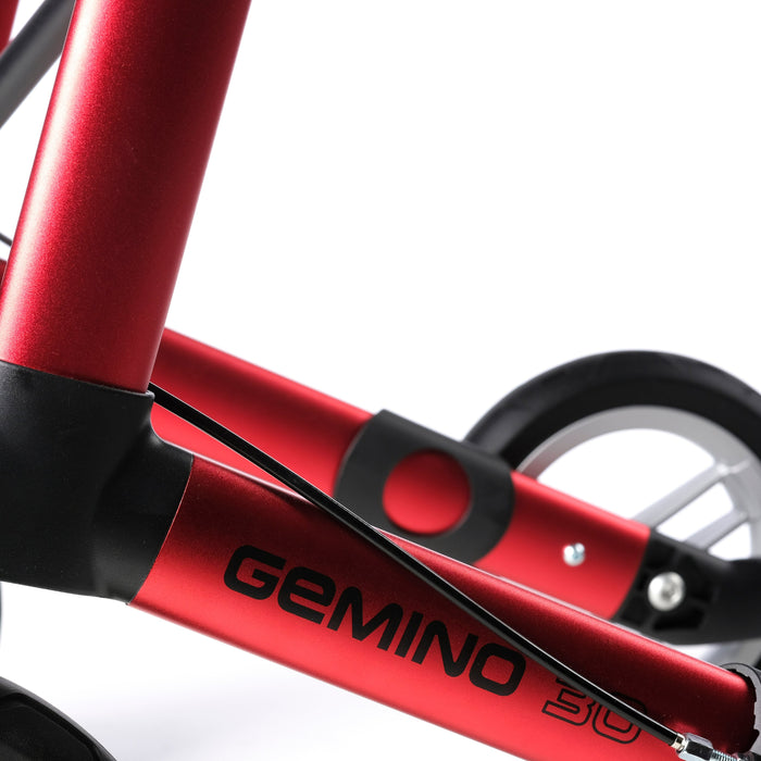 Close up of the Gemino 30 in Scarlet Red