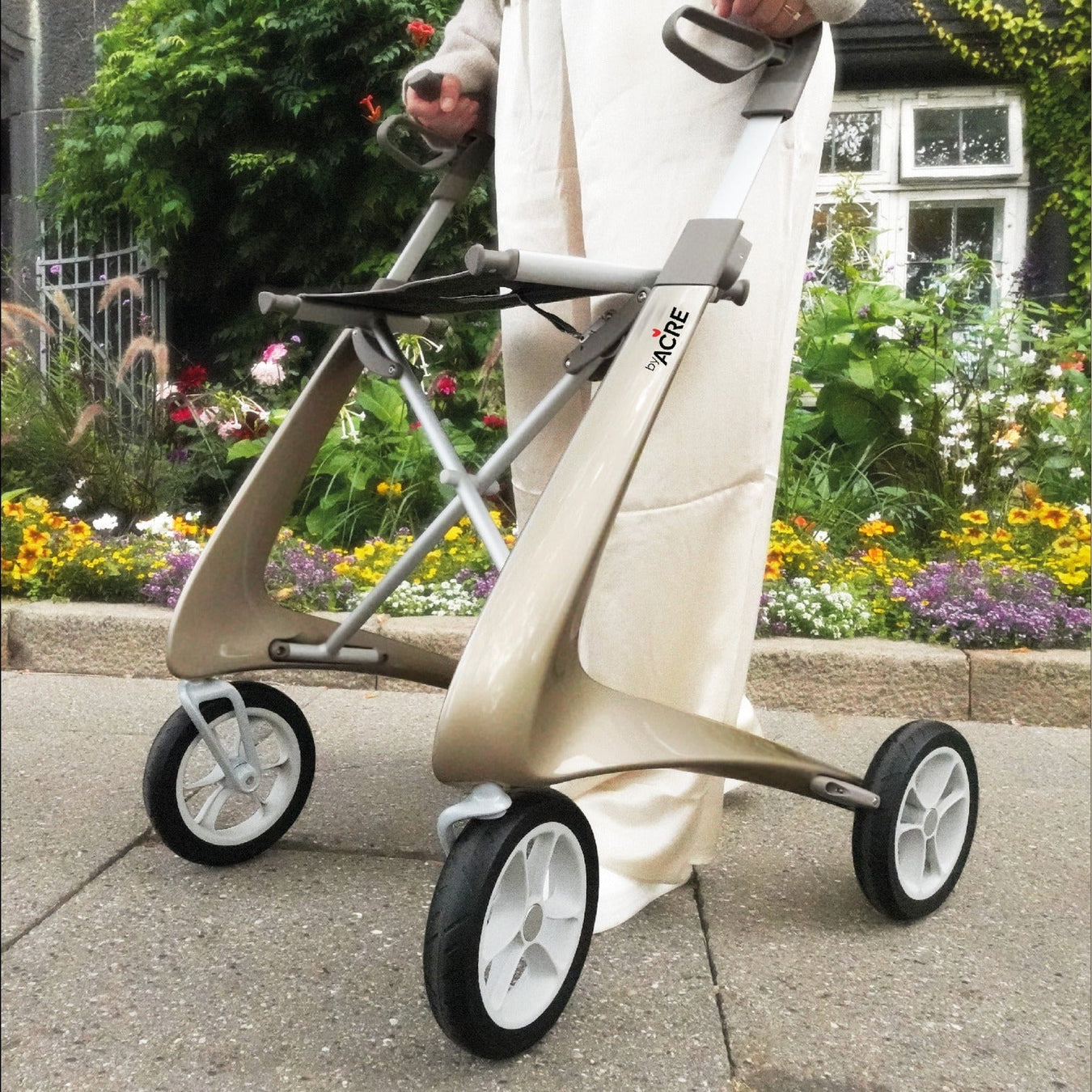 Close up of the Ultralight rollator in Champagne Gold 